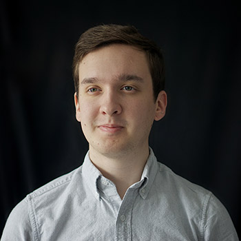 ?php echo article_custom_field('guest-name', 'Need a guests name!'); ?